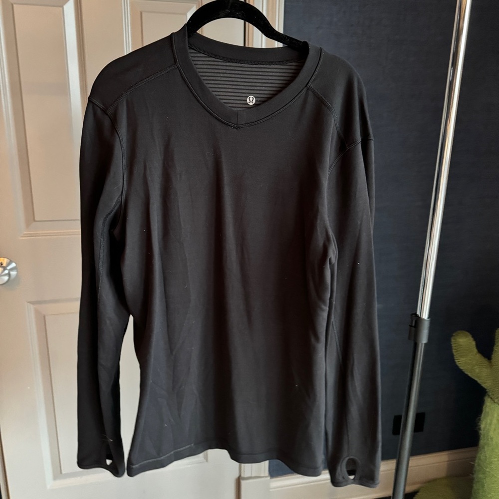 Men’s Lululemon Reversible long sleeve shirt